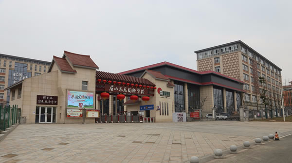 üɽ����ͻ��-������κ�����_MG������Ϸ����ѧУ