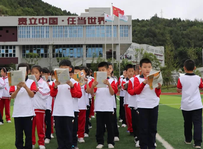 ���ϲ�����ͻ��-������κ�����_MG������Ϸ������������ �߰�ͼǿ���ϲ�����ͻ��-������κ�����_MG������Ϸ����ѧУ���С���һ�����顱88���������˶�