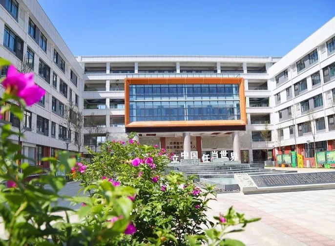 �����ݱ���ͻ��-������κ�����_MG������Ϸ������ů���ػ��� | ���ݱ���ͻ��-������κ�����_MG������Ϸ����ѧУ���Ȱ����������һ��ҽ����������Ů�Ͷ�