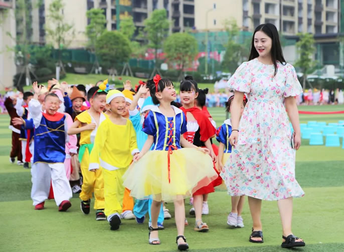 �ڱ���ͻ��-������κ�����_MG������Ϸ��������������һ�����ֵ�С�� | ����ͻ��-������κ�����_MG������Ϸ����ף������һ���֣�