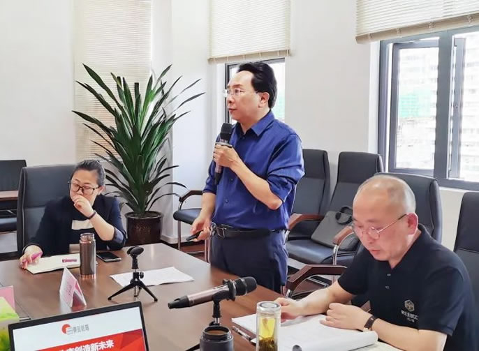 ��ѧ��ѧУ����ս�Թ������������� | ����ͻ��-������κ�����_MG������Ϸ�������ž�����������