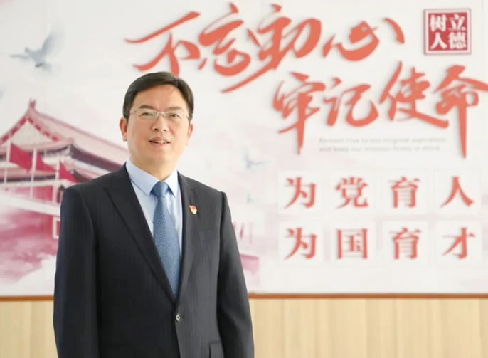 �Ը��������ӽ����ɼ����ӵ�����δ�� || ����ͻ��-������κ�����_MG������Ϸ������У��д���ҳ���٭�ĵ�������